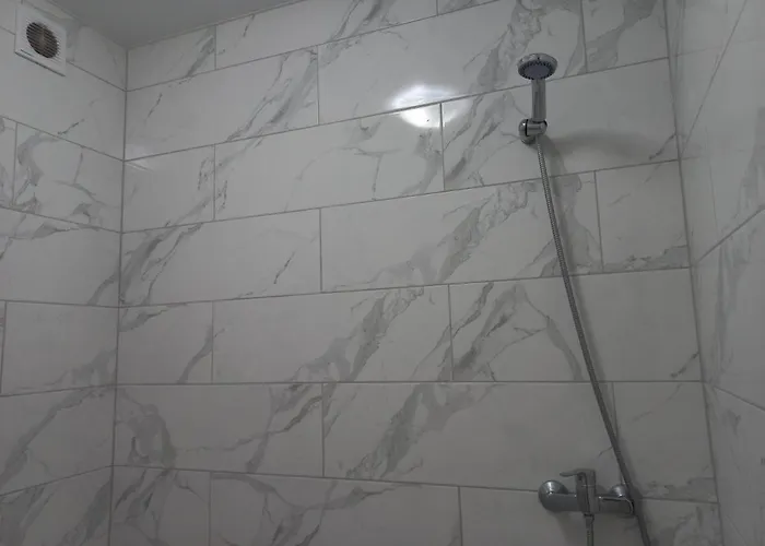 смарт студио на шевченка 60 семицвіт *